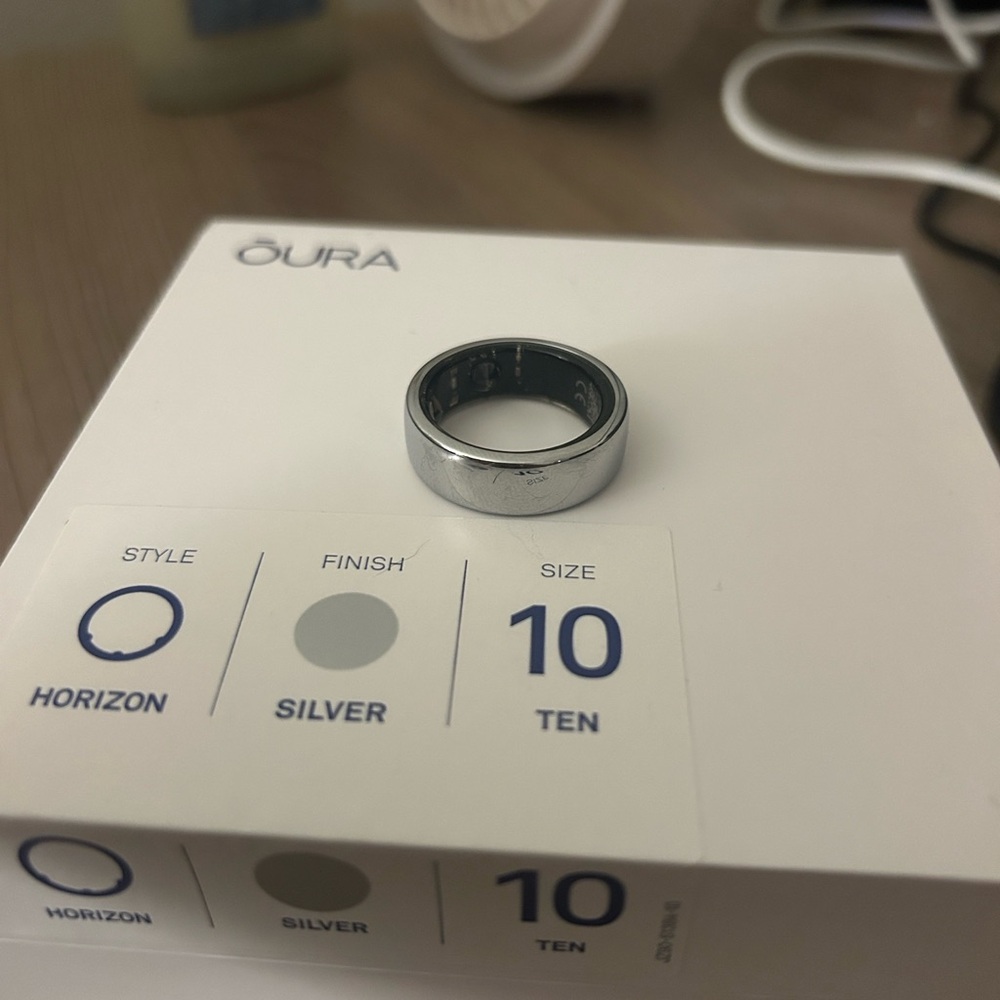 Oura 3rd Generation Horizon Silver Ring